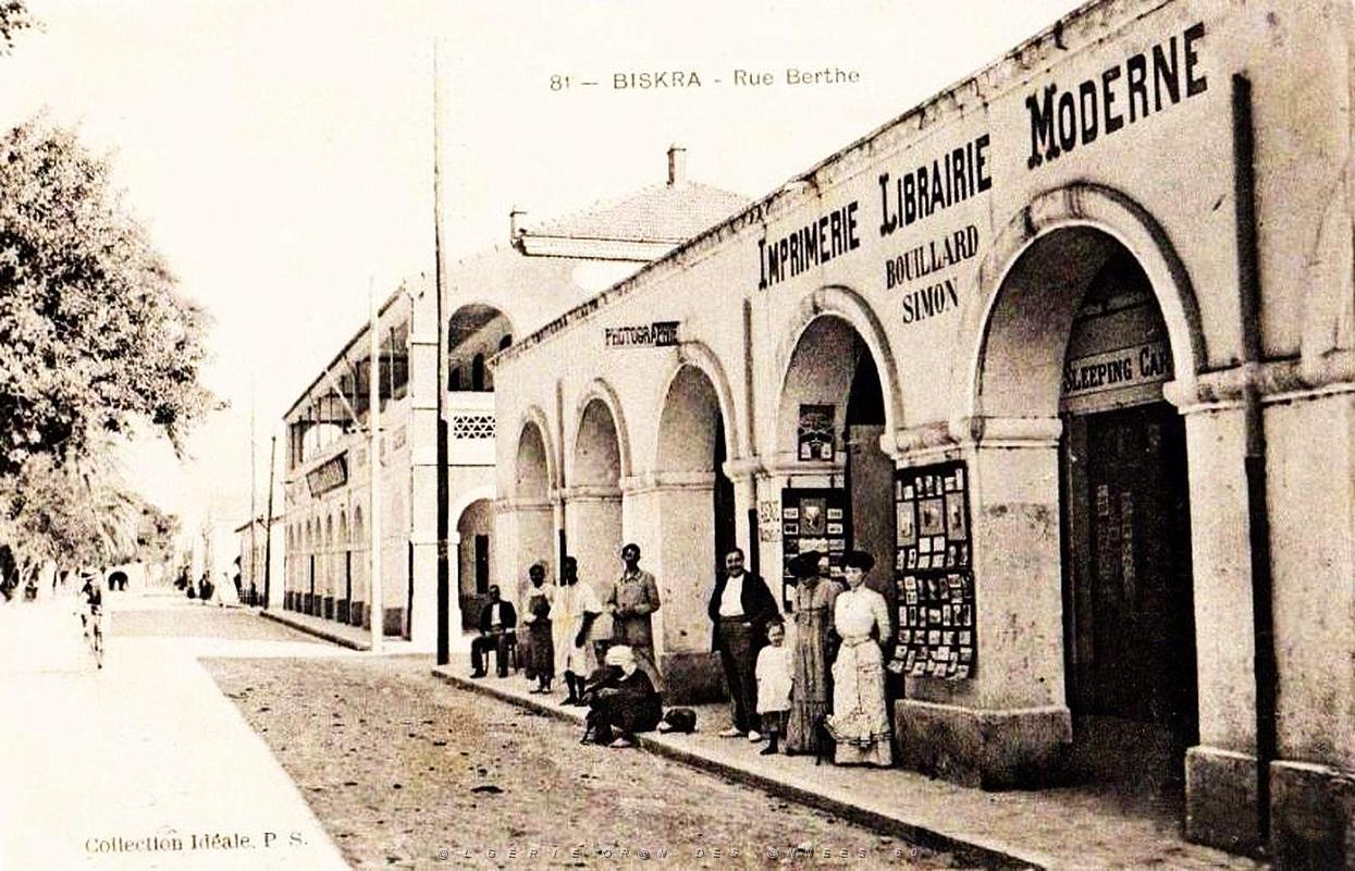971- Biskra - Rue Berthe.jpg
